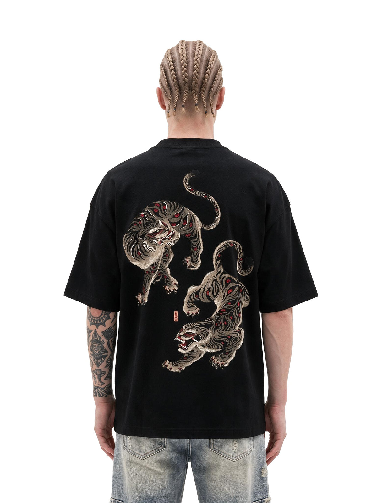 Three Tigers oversized tee by IKIINK - front