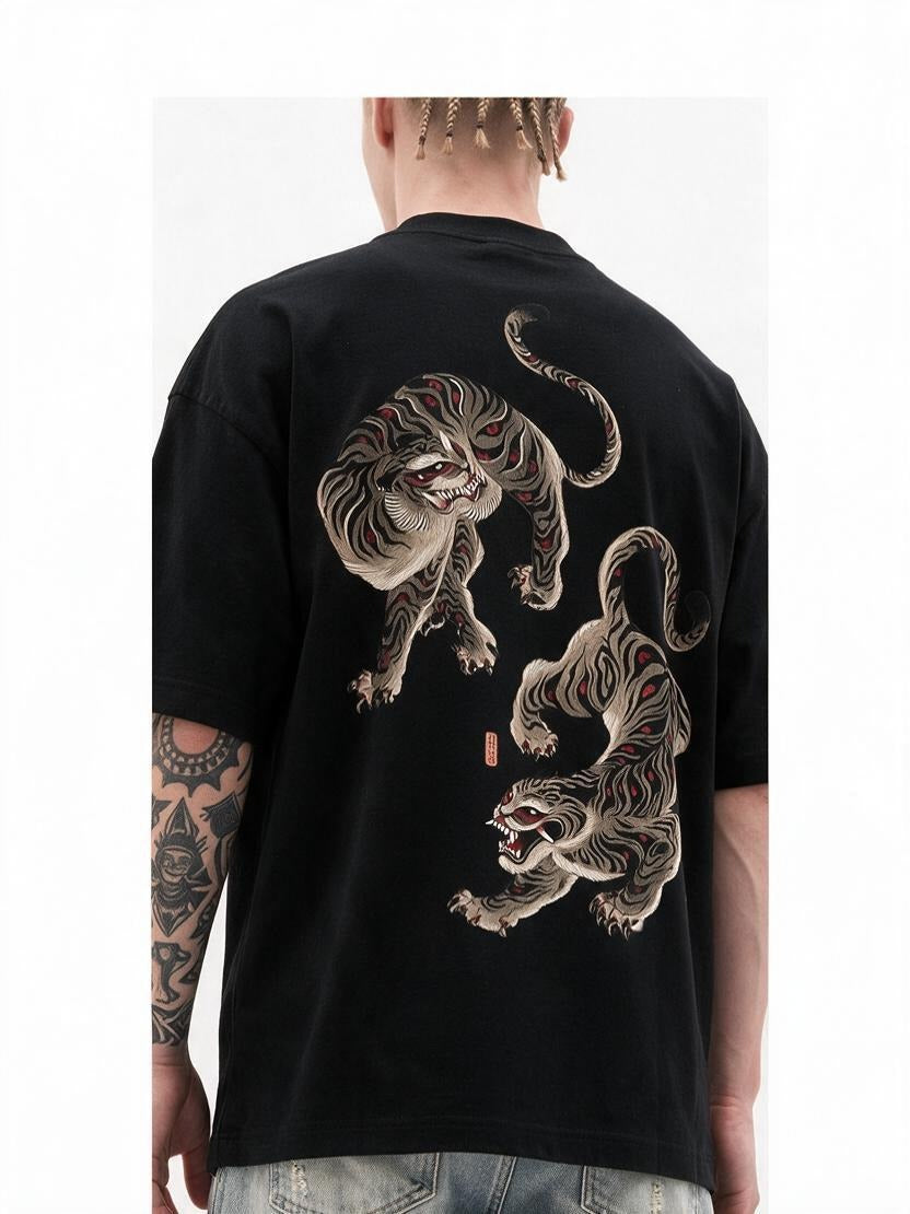 Three Tigers oversized tee by IKIINK - print close-up